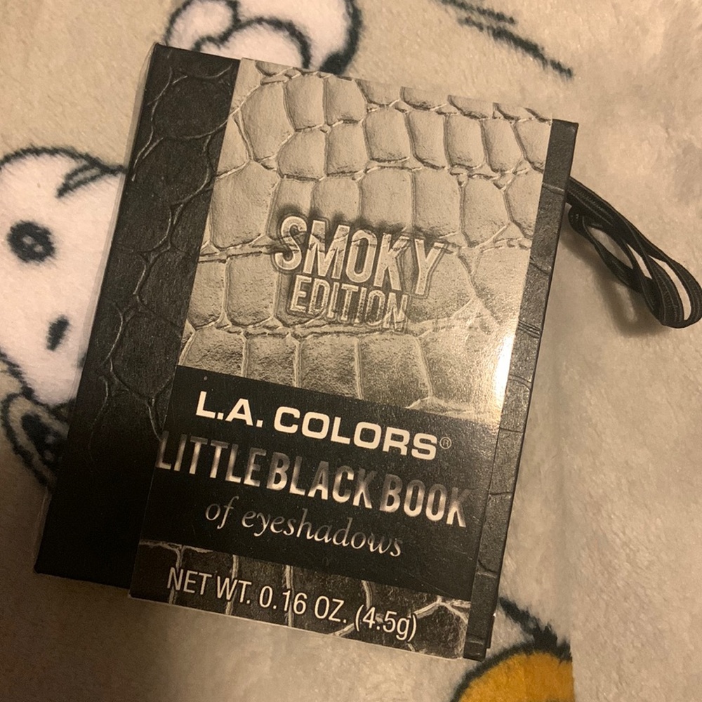 Smoky Edition Little Black Box of Eyeshadows